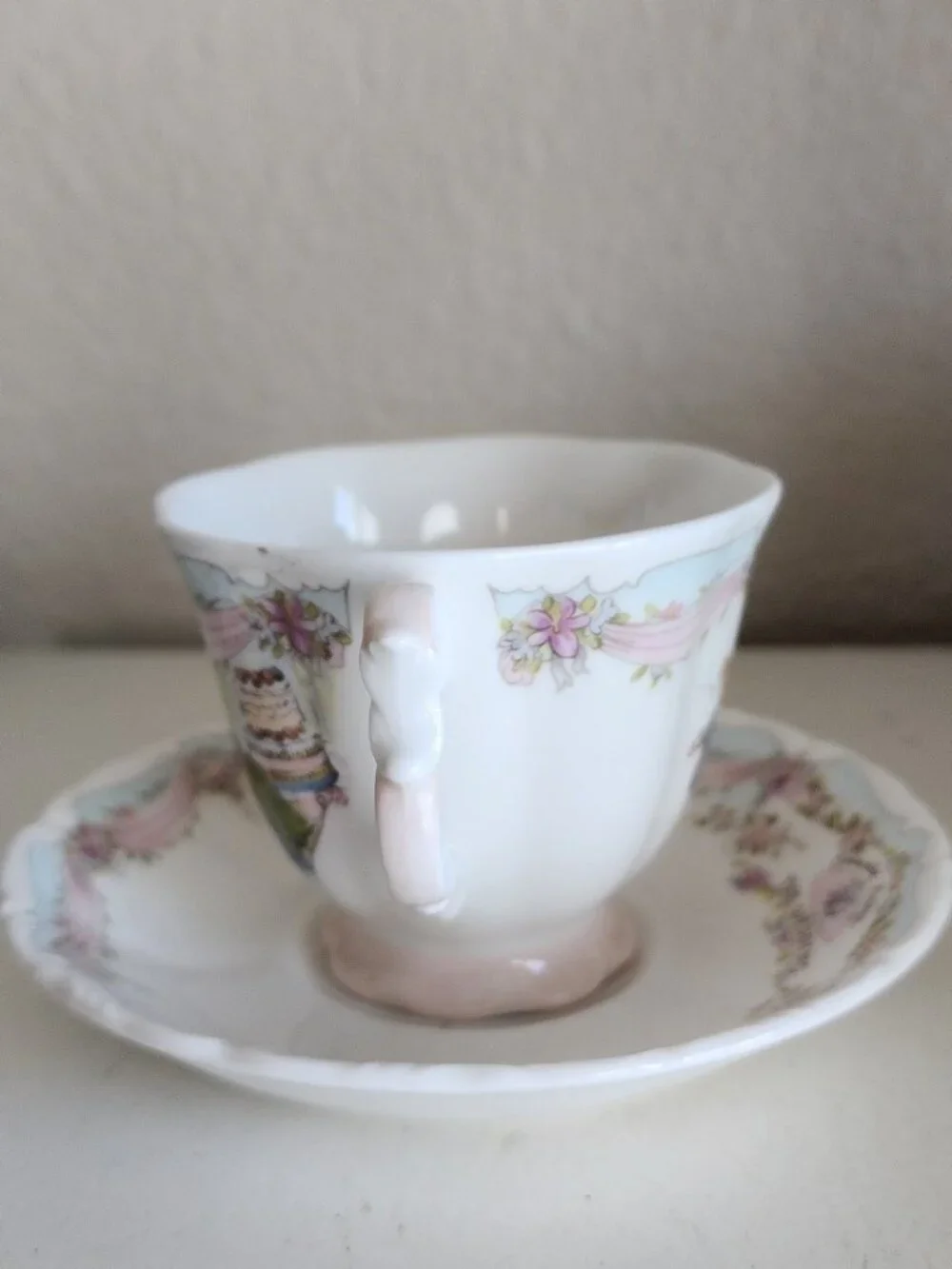 Royal Doulton Brambly Hedge Jill Barklem 1987 The Wedding Bone China Cup Saucer